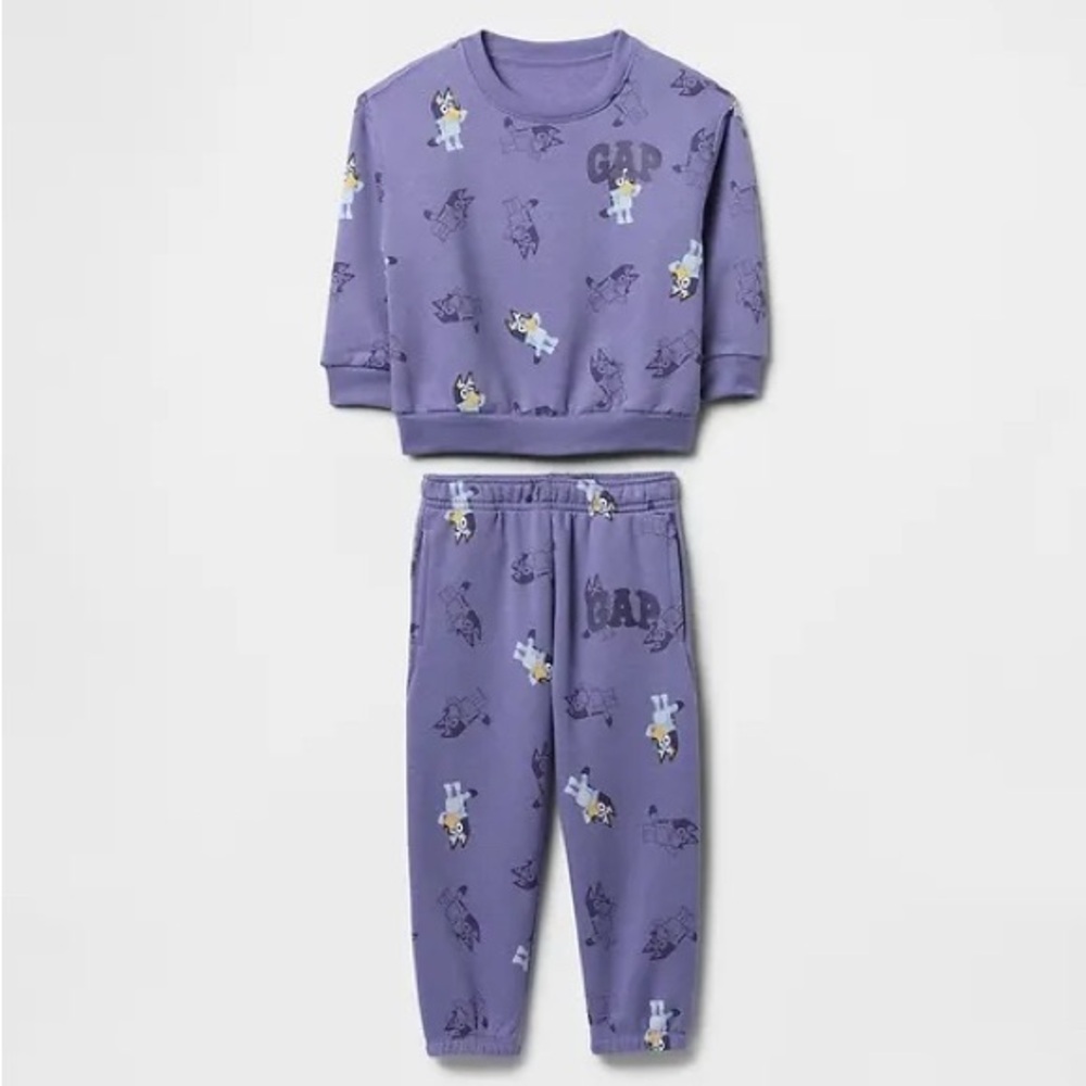 Like New: Bluey Logo Sweat Set by Gap | Sold Out | Size 5 Years